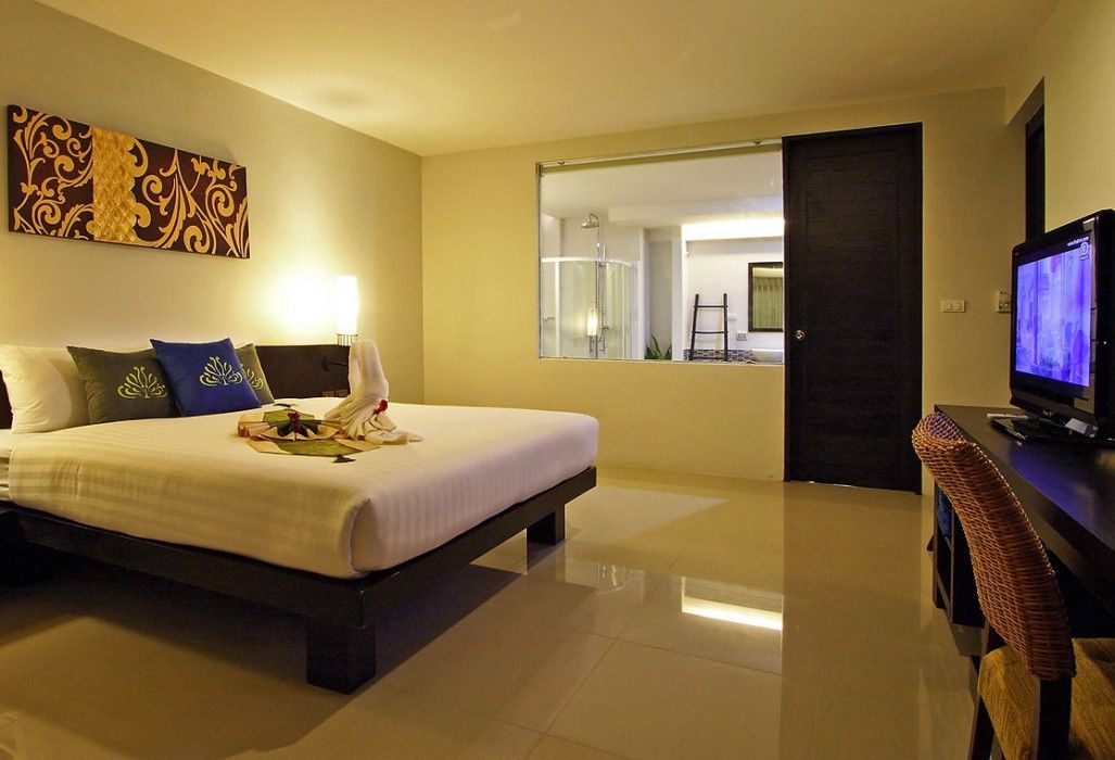 Palmyra Patong Resort Phuket - Sha Extra Plus Exterior photo